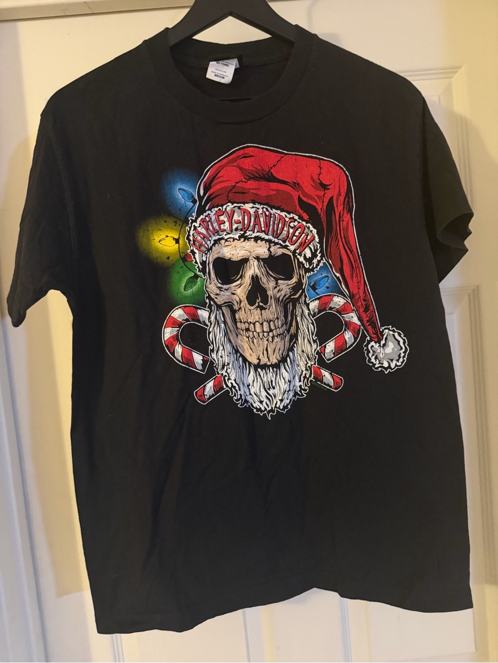 Harley-Davidson Black Tee with Red Santa Skull Graphic 2023 Christmas Sz M